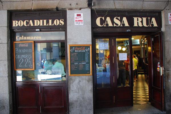 Madrid en un Flash: La Ruta de la Tapa I 7 Bares / Tabernas Taberna Almendro los 13 Huevos de Lucio Calle Cava del Almendro, Baja, Nro. Nro. 30 13 Telf. 913366 65429 252 84 Horario.