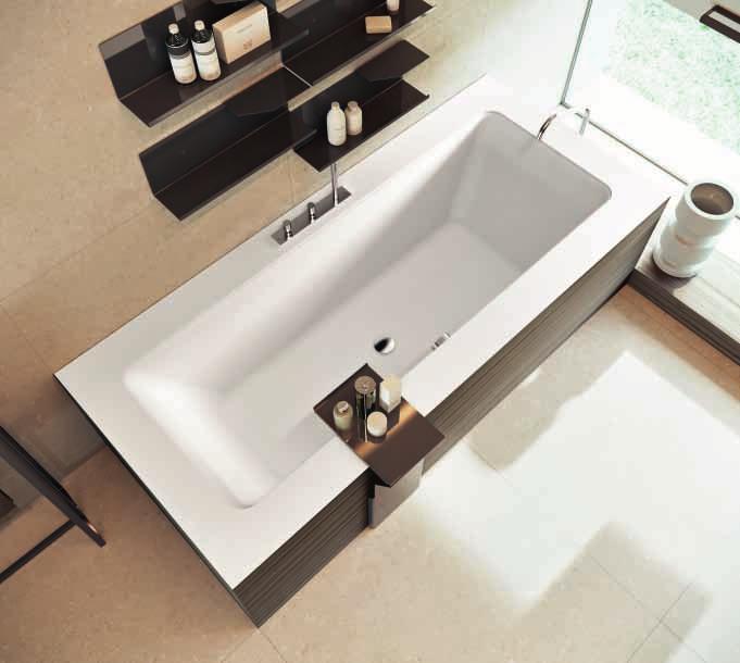 Vasca Style 180x80 a parete con top in Corian e rivestimento in Touch brown. Bathtub Style 180x80 wall version with Corian top and Touch brown side cladding.