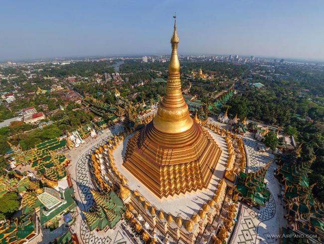 Duración: 14 Días Descripción En Myanmar se pueden recorrer ciudades y aldeas durante meses tratando