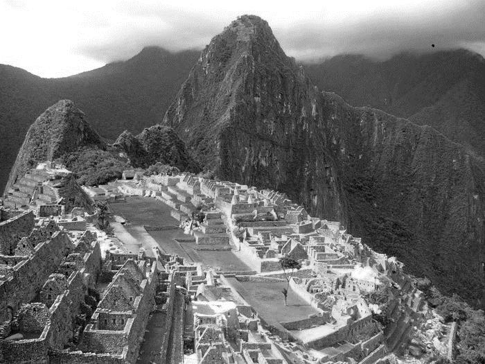 Expedición Arqueológica a Perú En busca de los Inkas Desde las aventuras de Indiana Jones e Hiram Bingham hasta los descubrimientos de la