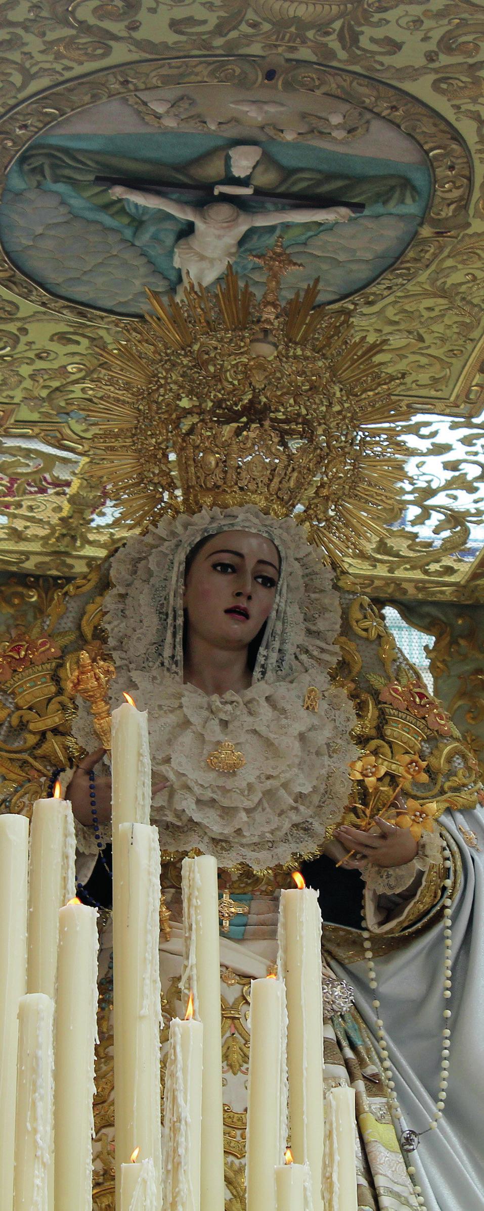 María Santísima Reina de los cielos Luis Álvarez Duarte (1950) talló a la Virgen Reina de los Cielos en 1994 y fue bendecida el 8 de diciembre de este año en la parroquia de los Santos Mártires por
