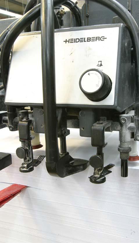 DURASUCKER Rubber Hoods are fitted to the end of the sheet separator spring on Heidelberg GTO models.