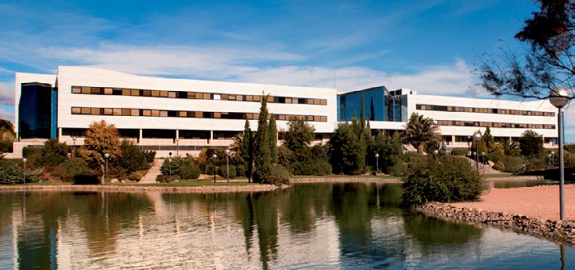 ESCUELA DE POSTGRADO La Universidad Europea, la universidad privada más grande de España, unifica todos sus estudios de postgrado bajo una misma marca: la Escuela de Postgrado Universidad Europea.