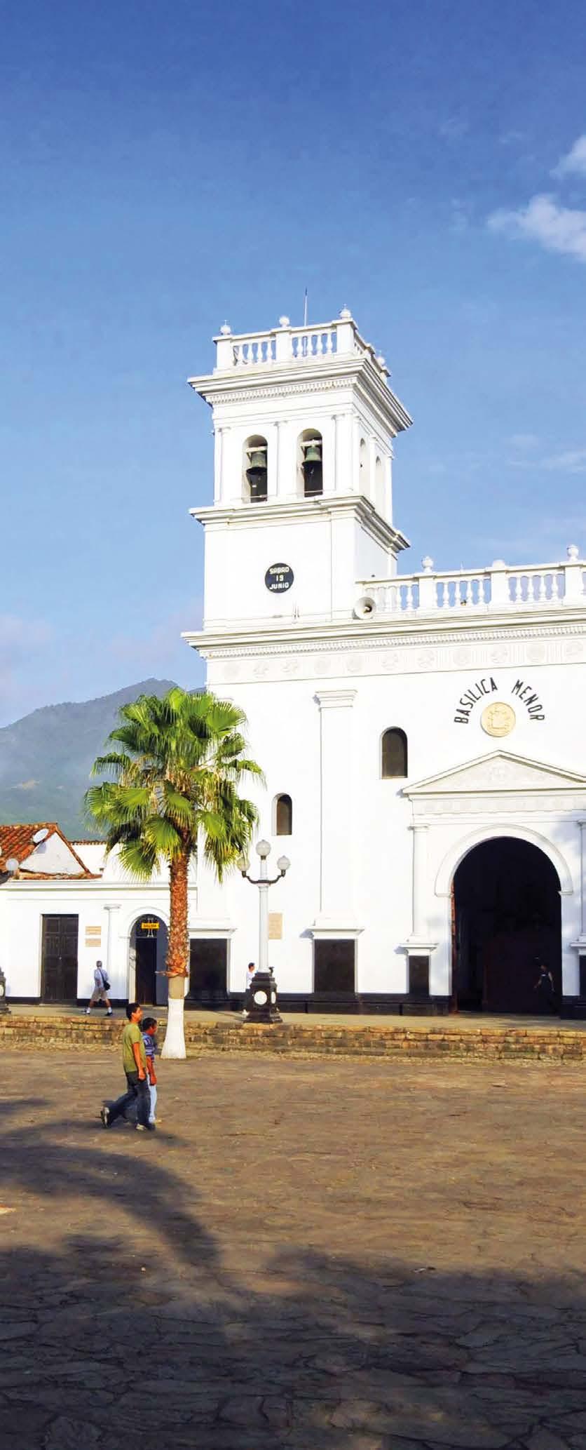 HISTORIA DE GIRÓN Girón, municipio del departamento de Santander, declarado monumento nacional en 1959 forma parte del Distrito Metropolitano de Bucaramanga. Su población es de 140.531 habitantes.