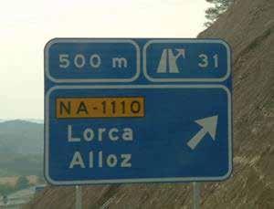 COMO LLEGAR Y DISTANCIAS Pamplona 42 km. Logroño 63 km.