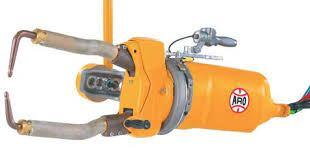Automático Se realiza con la remachadora automática, la cual es una herramienta que permite remachar de forma rápida y fácil.