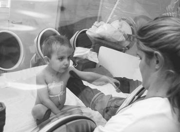IDP clàssiques Noves IDP Edat presentació infantesa infantesa Fenotip clínic Molts episodis infecciosos Molts gèrmens