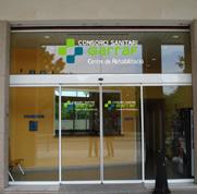 Gestionem els dos hospitals de la xarxa pública de la comarca i el centre de rehabilitació.