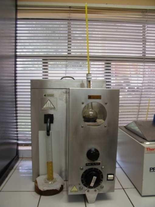 50 Figura 2.1 Fotografía de prueba de temperatura volumétrica media Fuente: Laboratorio de tratamiento químico y corrosión. EP.