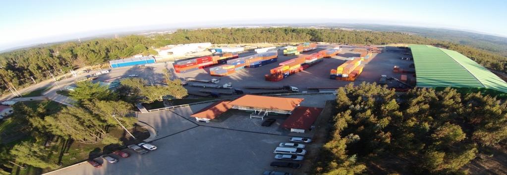 Terminal Valparaíso Nuestros Terminales 8.500 m2 de bodegas. 1.000 posiciones de racks. Báscula pesaje de camiones, con capacidad de 50 tons.