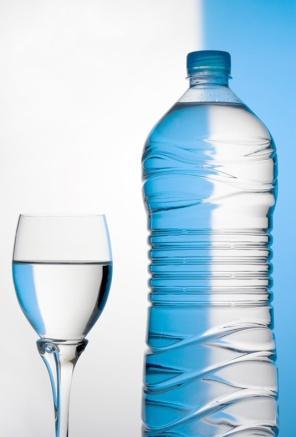 Correcta hidratación: Suficiente cantidad de líquido antes, durante y después de cada sesión de ejercicio, Rápida absorción, Retención efectiva.