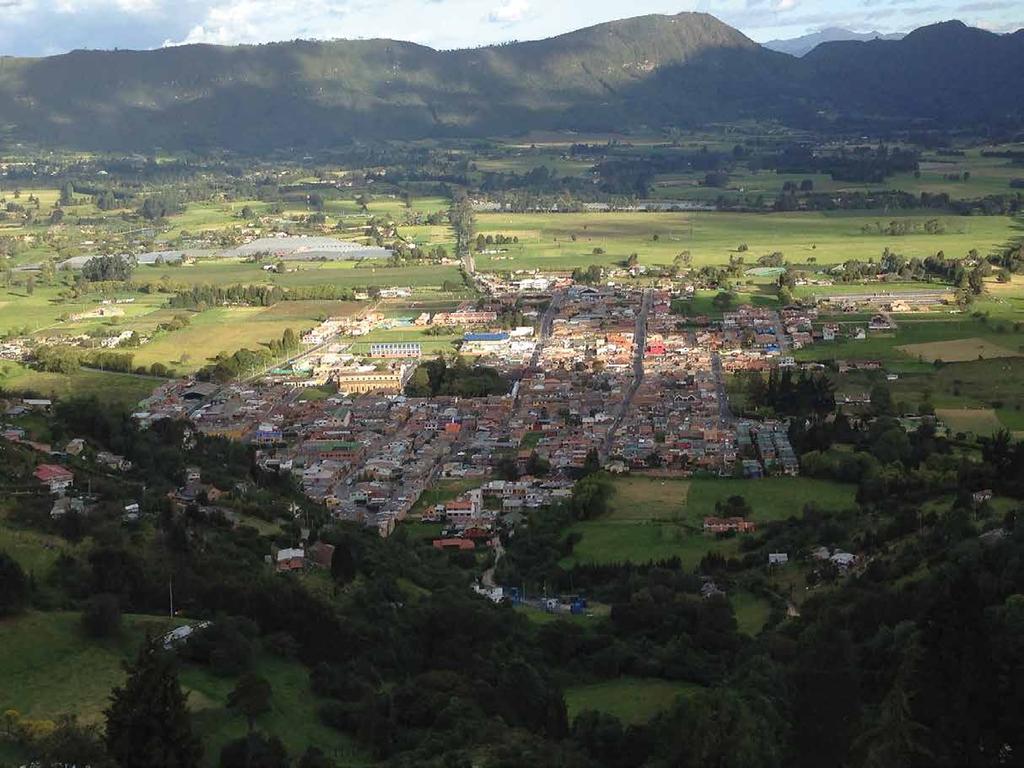 RODÉATE DE VERDE EN TENJO Tenjo, un municipio privilegiado por su cercanía a Bogotá.
