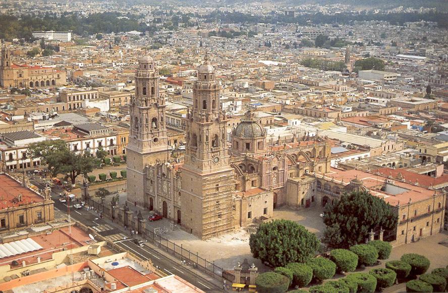 Morelia Michoacán, México. Centro Histórico, Patrimonio Cultural de La Humanidad El 12 de diciembre de 1991, la UNESCO inscribió a Morelia en la lista del Patrimonio.