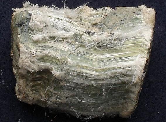 Fibras de origen mineral Entre ellas caben destacar: a. El amianto o asbesto.