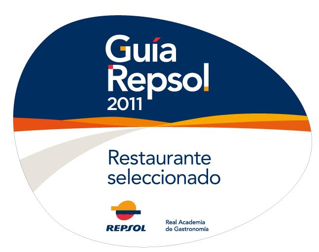 Adhesivo Restaurante seleccionado por Guía Repsol 2011 Más de 2.100 restaurantes de toda España, sur de Francia, Andorra y Portugal han obtenido el distintivo de calidad de Guía Repsol 2011.