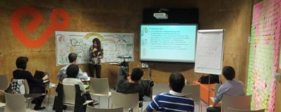 de Oviedo Imparte: Rosa Ruisánchez Redondo, socia de ASEM BPW Asturias Taller: Gestión bancaria para emprendedores