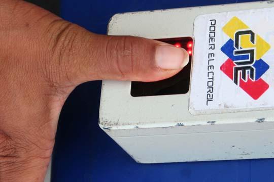 Tecnología Electoral en Venezuela Venezuela es uno de los primeros países del mundo en integrar el llamado Sistema Automatizado de Votación (SAV) a su sistema electoral.