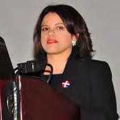 (1)-Eunice Arias, Presidente de