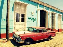 Continuación del recorrido hacia la plantación Manaca-Iznaga, centro del Valle de los Ingenios, región que fue en los siglos XVII y XVIII una de las más prósperas de Cuba, y aún conserva su