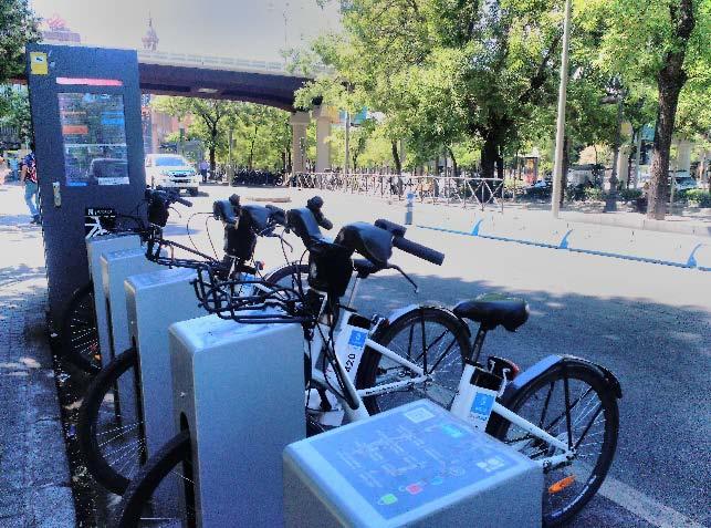 Mejora y ampliación de la red ciclista, para incrementar su uso como medio de transporte, reduciendo emisiones y pacificando el tráfico, Ampliación de BiciMAD Priorización del transporte público como