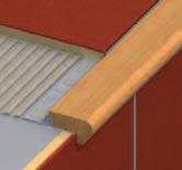 Perfiles para azulejos Perfiles del sistema para escaleras Perfil para bordes de escaleras Madera auténtica, tipo 1 El perfil para bordes de escaleras con una huella de roble, en bruto, ofrece una