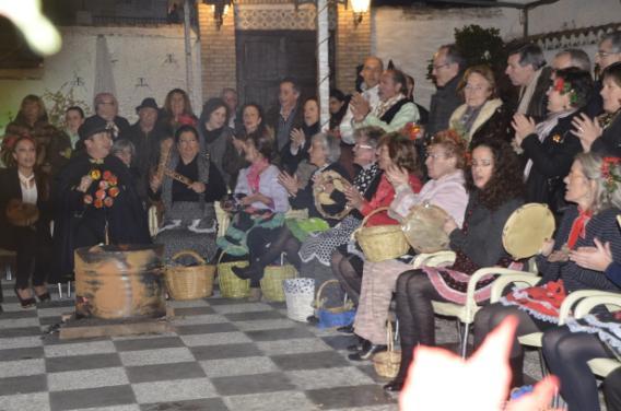 artistas flamencos y socios, comandados por nuestra querida Teresa Guardia*.