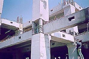 SMex_LosaPlana_03 Descripción: Losas planas de concreto con columnas y muros de concreto con contraventeo.