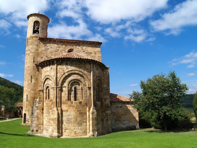 (Románico) Colegiata de San Martín de Elines (Siglos XII-XIII) El arte gótico La arquitectura y el arte gótico reemplazaron al estilo