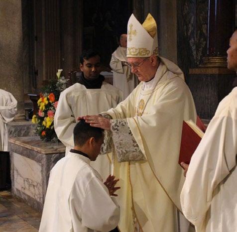 La ordenación tuvo lugar en la vecina Basílica de San Pancracio y fue presidida por nuestro hermano Mons.