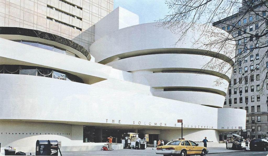 Frank Lloyd Wright (1887-1965) Museo Guggenheim Autor: Frank Lloyd Wright (1957-1959). Nueva York. DESCRIPCIÓN En el exterior, el edificio se asemeja a un enorme nautilus, un molusco.