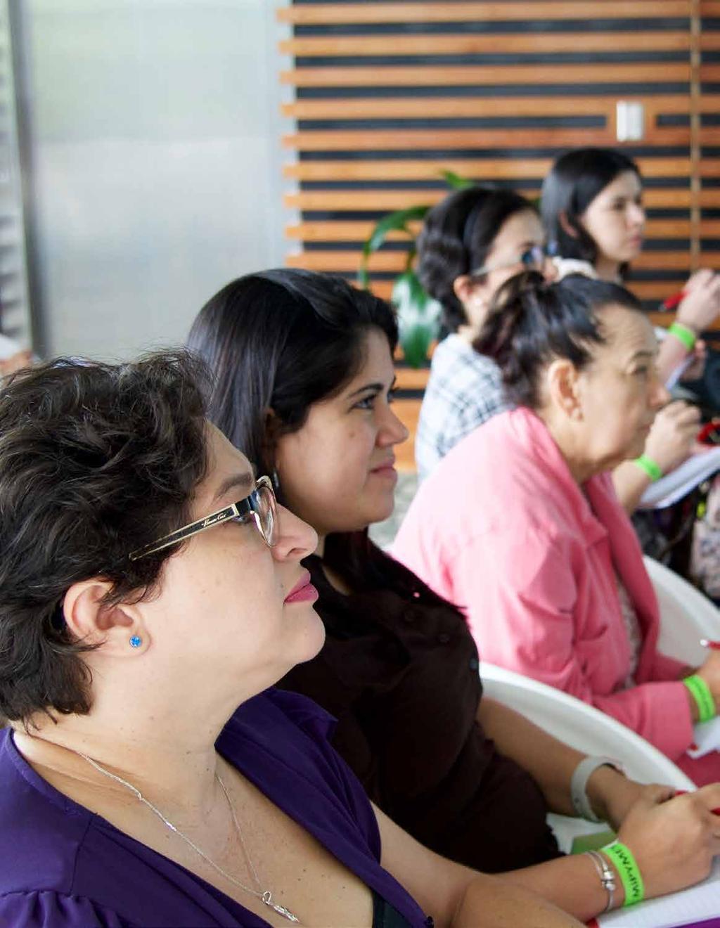 4. Prosperidad Mujer Acelera: Honduras, Costa Rica, El Salvador Este programa nace gracias al apoyo de fondos internacionales del BID (Banco Interamericano de Desarrollo) y del FMO (Banco de