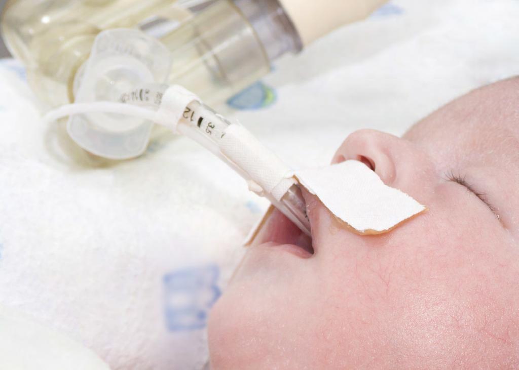 01 Presentación La neonatología es uno de los ámbitos más complejos de la pediatría, y precisa de profesionales especializados para poder atender al paciente recién nacido adecuadamente.