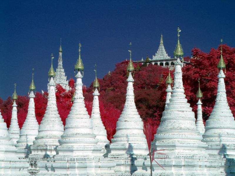 Mandalay continua siendo el corazón espiritual de la nación