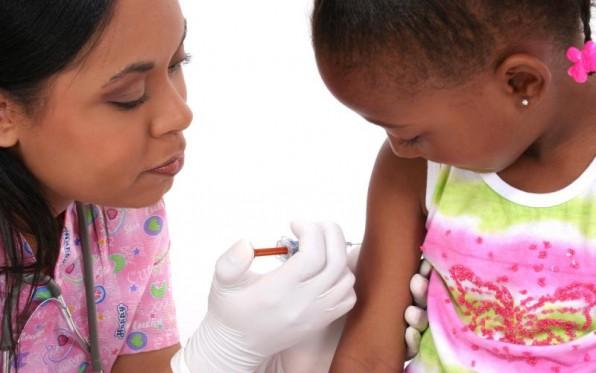 Fondos VFC El programa VFC es un programa federal que ofrece vacunas sin costo para los niños elegibles que de otra