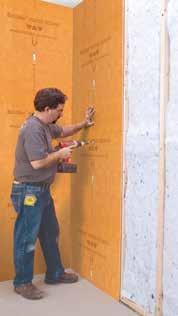 Dependiendo de las condiciones de las paredes existentes, el panel KERDI-BOARD se puede adherir completamente con mortero adhesivo o se puede adherir en áreas determinadas.
