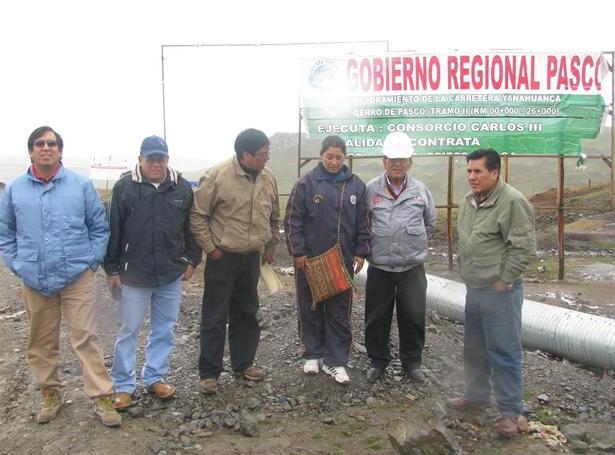 Actividades Acompañado de los ingenieros supervisores del Gobierno Regional de Pasco, el congresista Oswaldo De la Cruz