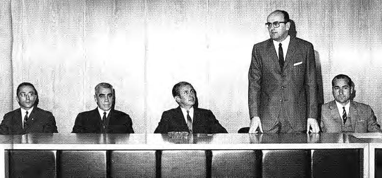 LA ACADEMIA OLÍMPICA ESPAÑOLA El 25 de noviembre de 1968 se creó la primera