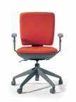 ERGOS Ergos es una silla robusta con una amplia oferta de mecanismos y acabados que se ha consolidado como solución polivalente en oficinas operativas, espacios flexibles de trabajo-estudio y