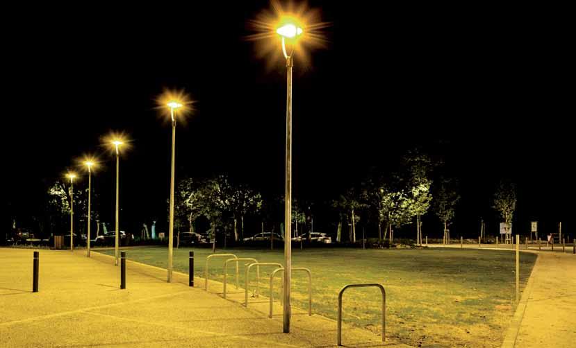 La serie de luminarias Urban ha sido desarrollada para la sustitución de luminarias convencionales en entornos residenciales o urbanos donde se precise de la iluminación adecuada para disfrutar del