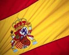 España está abordando sus principales problemas 6 1. Pérdida de competitividad 2.