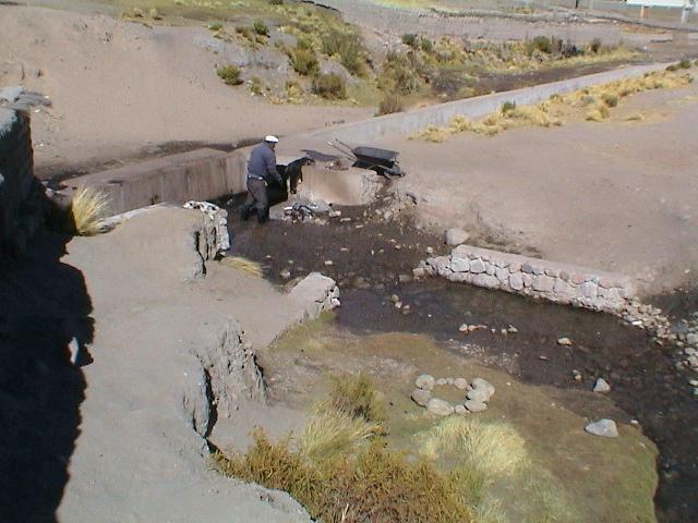 Fuentes de Contaminación en la Cuenca del Lago Poopó Contaminación orgánica