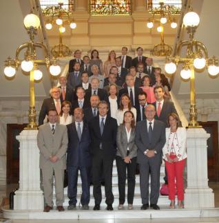 Red Española de Ciudades Inteligentes RECI ASAMBLEA GENERAL JUNTA DIRECTIVA Comité Técnico Secretaría Técnica Innovación social (GT1) Energía (GT2)