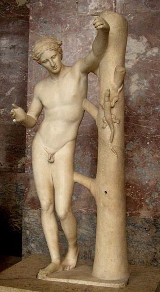 un aspecte humà. Per les seves Afrodites sembla que va fer servir de model a Phryné, com hem dit, una cèlebre cortesana, amant seva.