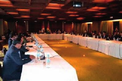 Comisión Binacional Lucha Contra el Contrabando Bolivia - Perú La Aduana Nacional de Bolivia (ANB) en la reunión Bilateral efectuada en septiembre de 2012 con su contraparte peruana, la