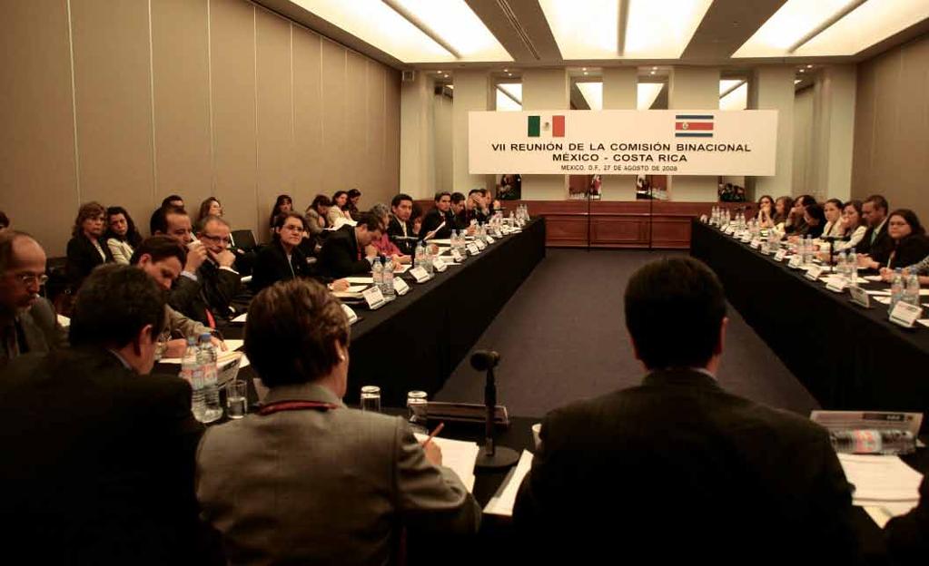 Sesiones del Consejo de Ministras de la Mujer de Centroamérica (COMM- CA).