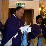 Mesaj către episcopul de Iaşi Biserica "Sfânta Fecioară del Carmen" Excelenţa voastră episcop de Iaşi, Înainte de toate, Preasfinţite, trebuie să vă spunem că episcopul nostru, toţi preoţii, toţi
