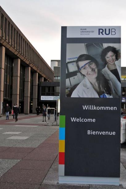 Die Ruhr-Universität ist auf dem Weg, eine der führenden europäischen Hochschulen des 21. Jahrhunderts zu werden. Fast alle Studiengänge werden als Bachelor-Master-Programme angeboten.