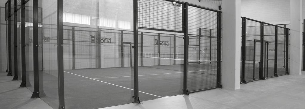 TENIS Tenemos dos tipos de poste de tenis, portátil o fijo. Se pueden fabricar tanto en acero como en aluminio.