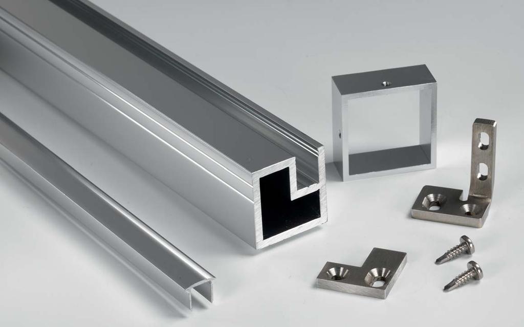 KIT MONTAJE LATERAL y acero AISI 304 sistema de montante de aluminio para paredes ducha a medida completamente de vidrio constituido por un perfil de sección x mm con fugas para la introducción del