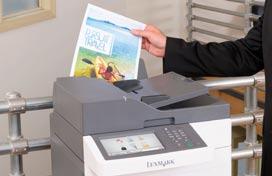 2) Gestión de papel flexible Imprima en una amplia gama de materiales con impresión a doble cara